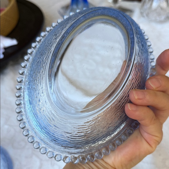 Indiana Glass Blue Hen on Nest Covered Dish with lid - Picture 10 of 13